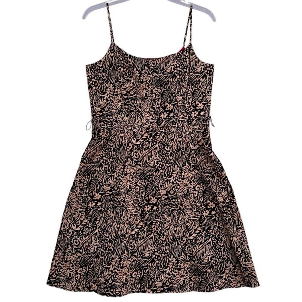 Jessica Howard Stap Sheath Dress Women’s Size 12P Half Lined Belt Loops Pleated